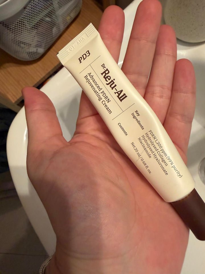 Review by — Amanda K.